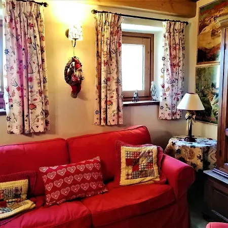 Tolaseche Apartamento Nus