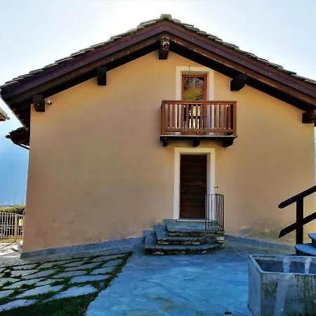 Tolaseche Apartamento Nus