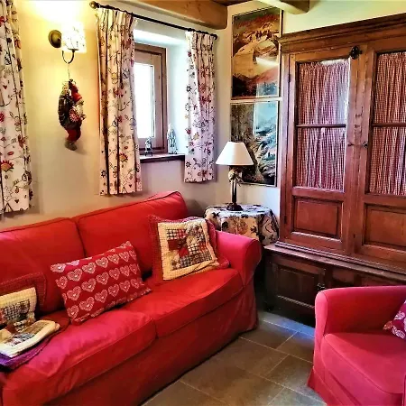 Tolaseche Apartamento Nus
