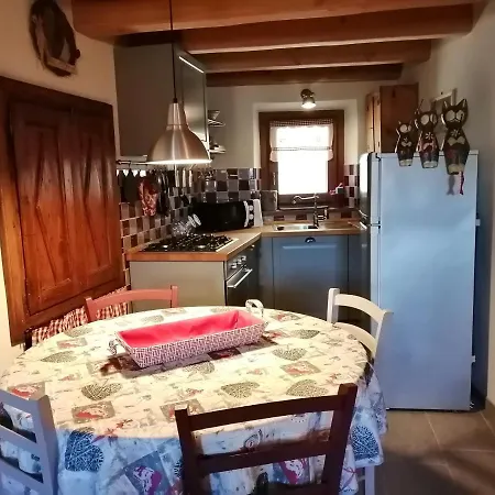 Tolaseche Apartamento Nus